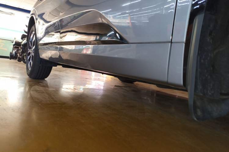 Used Ford Edge 2023 Edge L 2.0T EcoBoost E-Hybrid Four-Wheel Drive Seven-Seat Supreme Model Left Side Sill