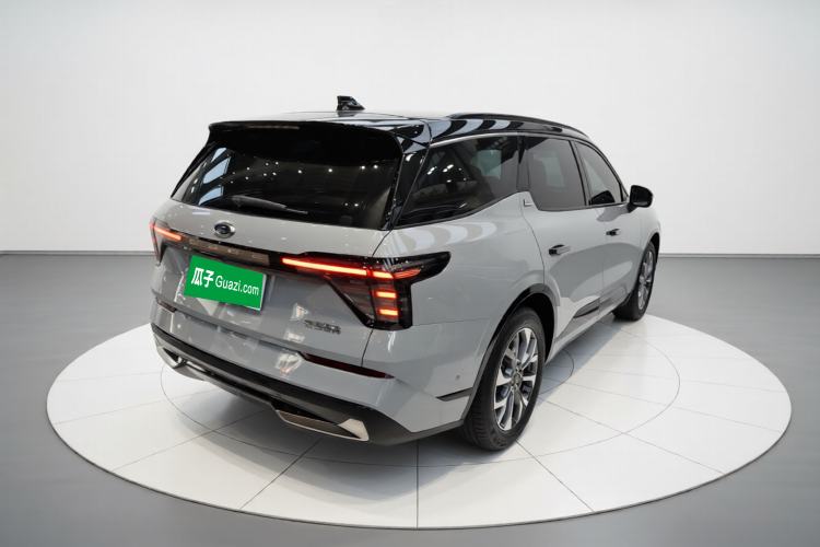 Used Ford Edge 2023 Ford Explorer L 2.0T EcoBoost Four-Wheel Drive 7-Seater Supreme Model Rear Right 45 Deg