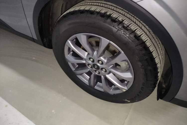 Used Ford Edge 2023 Ford Explorer L 2.0T EcoBoost Two-Wheel Drive 5-Seater Fashion Edition Right Front Wheel Hub
