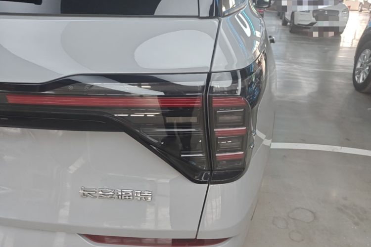 Used Ford Edge 2023 Ford Explorer L 2.0T EcoBoost Four-Wheel Drive 7-Seater Supreme Model Right Rear Taillight