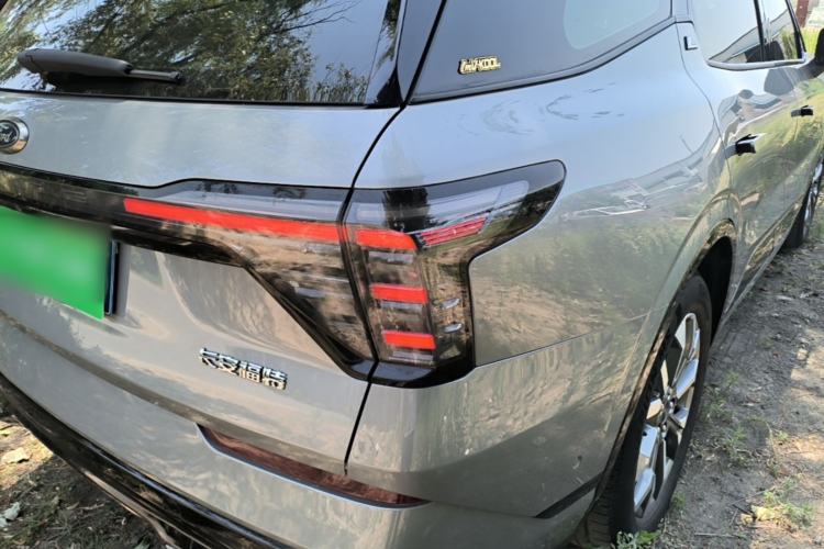 Used Ford Edge 2023 Ford Explorer L 2.0T EcoBoost Four-Wheel Drive 7-Seater Supreme Model Right Rear Taillight