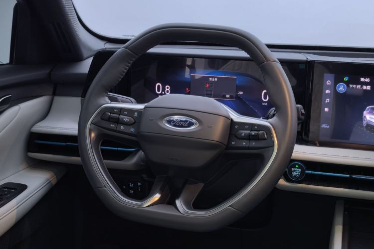 Used Ford Edge 2023 Ford Explorer L 2.0T EcoBoost Two-Wheel Drive 7-Seater Luxury Model Steering Wheel