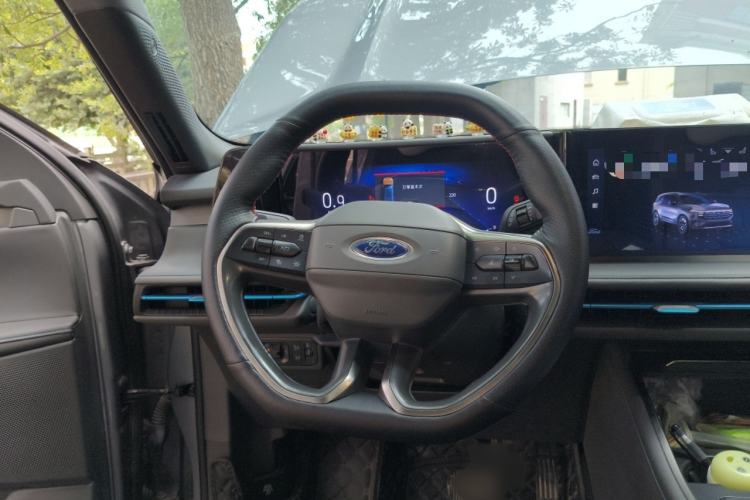 Used Ford Edge 2023 Ford Explorer L 2.0T EcoBoost Two-Wheel Drive 7-Seater Luxury Model Steering Wheel