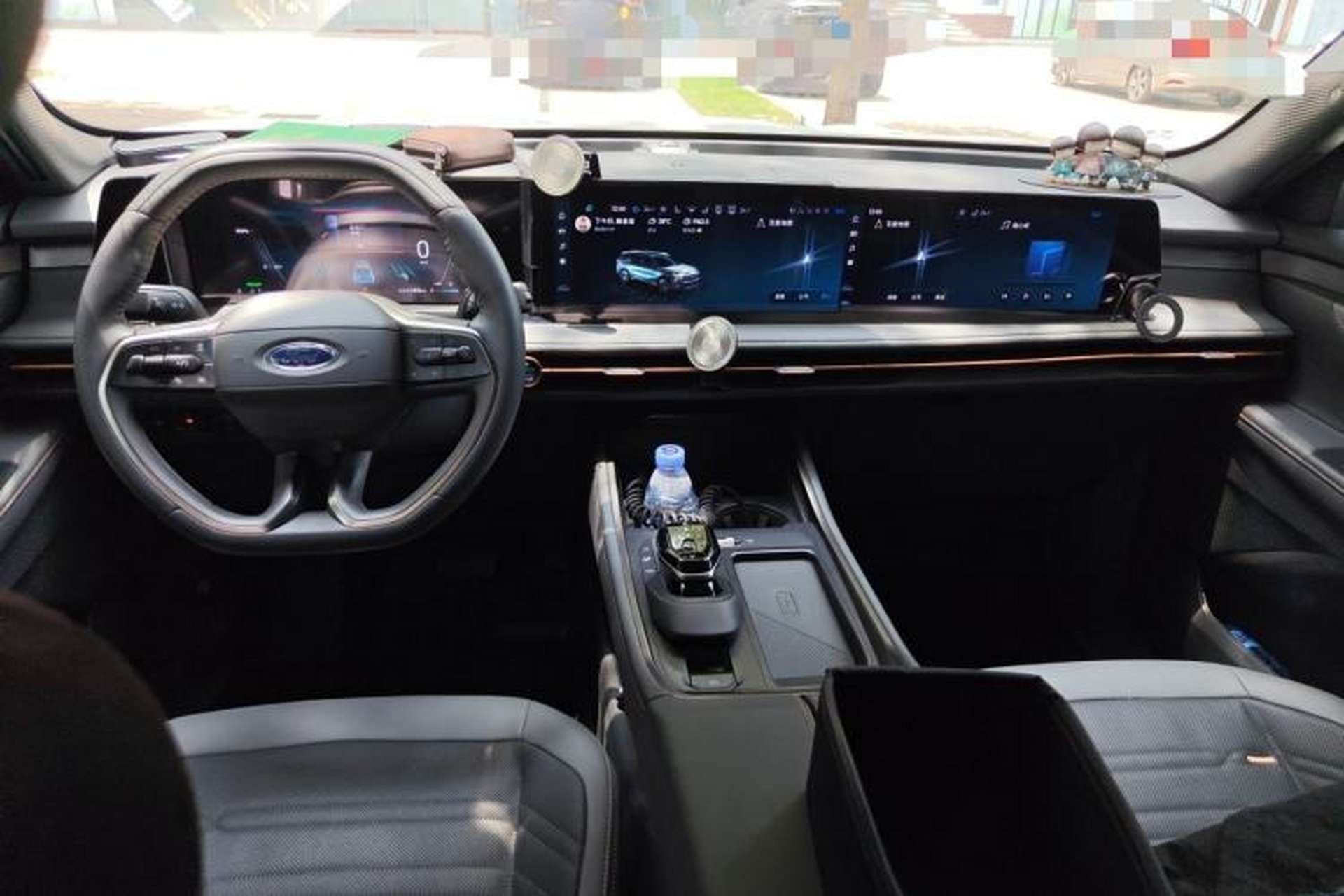 Used Ford Edge 2023 Edge L 2.0T EcoBoost E-Hybrid Four-Wheel Drive Seven-Seat Supreme Model Center Console