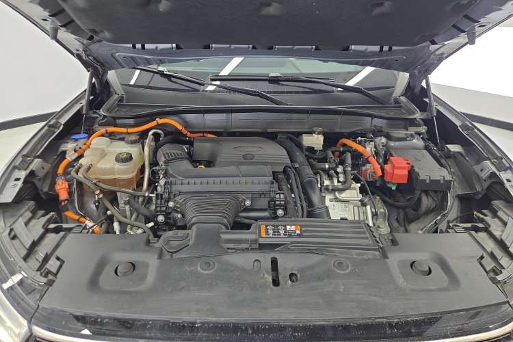 Used Ford Edge 2023 Edge L 2.0T EcoBoost E-Hybrid Four-Wheel Drive Seven-Seat Supreme Model Engine Bay