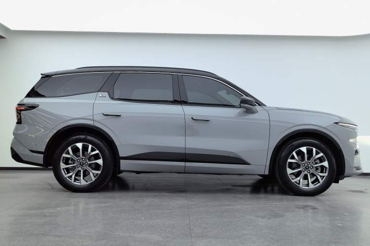 Used Ford Edge 2023 Ford Explorer L 2.0T EcoBoost Four-Wheel Drive 7-Seater Supreme Model Exterior 6