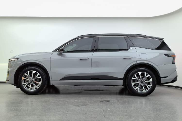 Used Ford Edge 2023 Ford Explorer L 2.0T EcoBoost Four-Wheel Drive 7-Seater Supreme Model Exterior 7