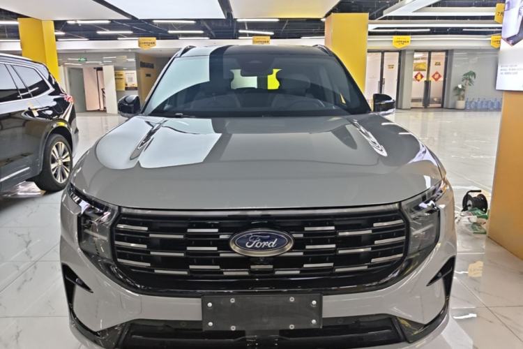Used Ford Edge 2023 Ford Explorer L 2.0T EcoBoost Four-Wheel Drive 7-Seater Supreme Model Front