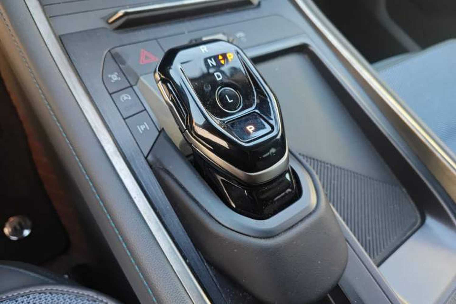 Used Ford Edge 2023 Ford Explorer L 2.0T EcoBoost Two-Wheel Drive 7-Seater Luxury Model Gear Lever