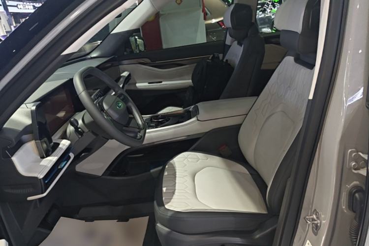 Used Ford Edge 2023 Ford Explorer L 2.0T EcoBoost Two-Wheel Drive 7-Seater Luxury Model Left Front Seat