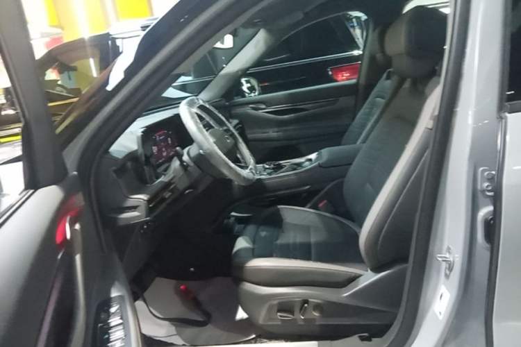 Used Ford Edge 2023 Ford Explorer L 2.0T EcoBoost Four-Wheel Drive 7-Seater Supreme Model Left Front Seat