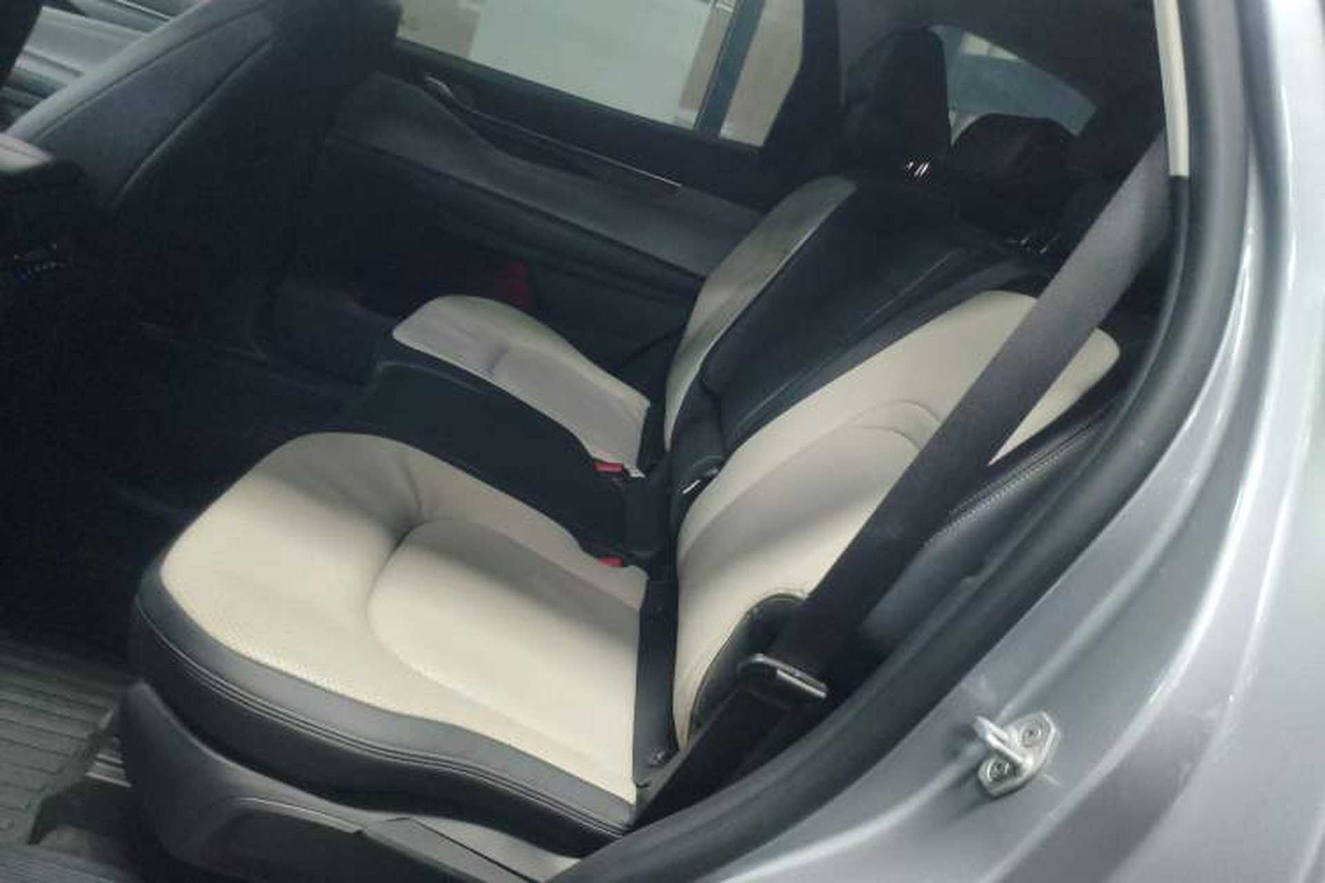 Used Ford Edge 2023 Ford Explorer L 2.0T EcoBoost Two-Wheel Drive 5-Seater Fashion Edition Left Rear Seat