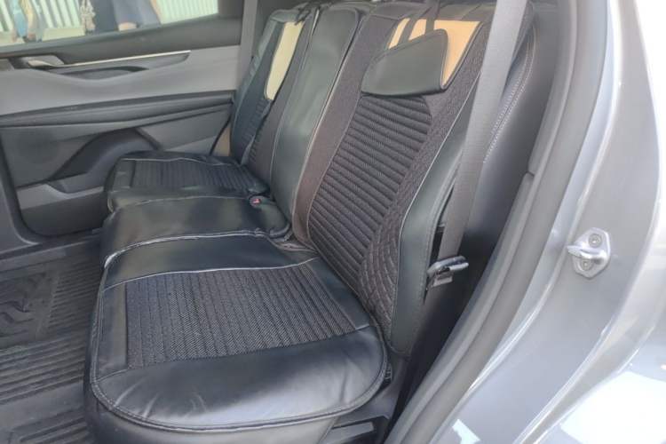 Used Ford Edge 2023 Ford Explorer L 2.0T EcoBoost Two-Wheel Drive 5-Seater Fashion Edition Left Rear Seat