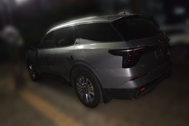 Used Ford Edge 2023 Ford Explorer L 2.0T EcoBoost E-Hybrid Two-Wheel Drive 7-Seater Luxury Model Rear Left 45 Deg
