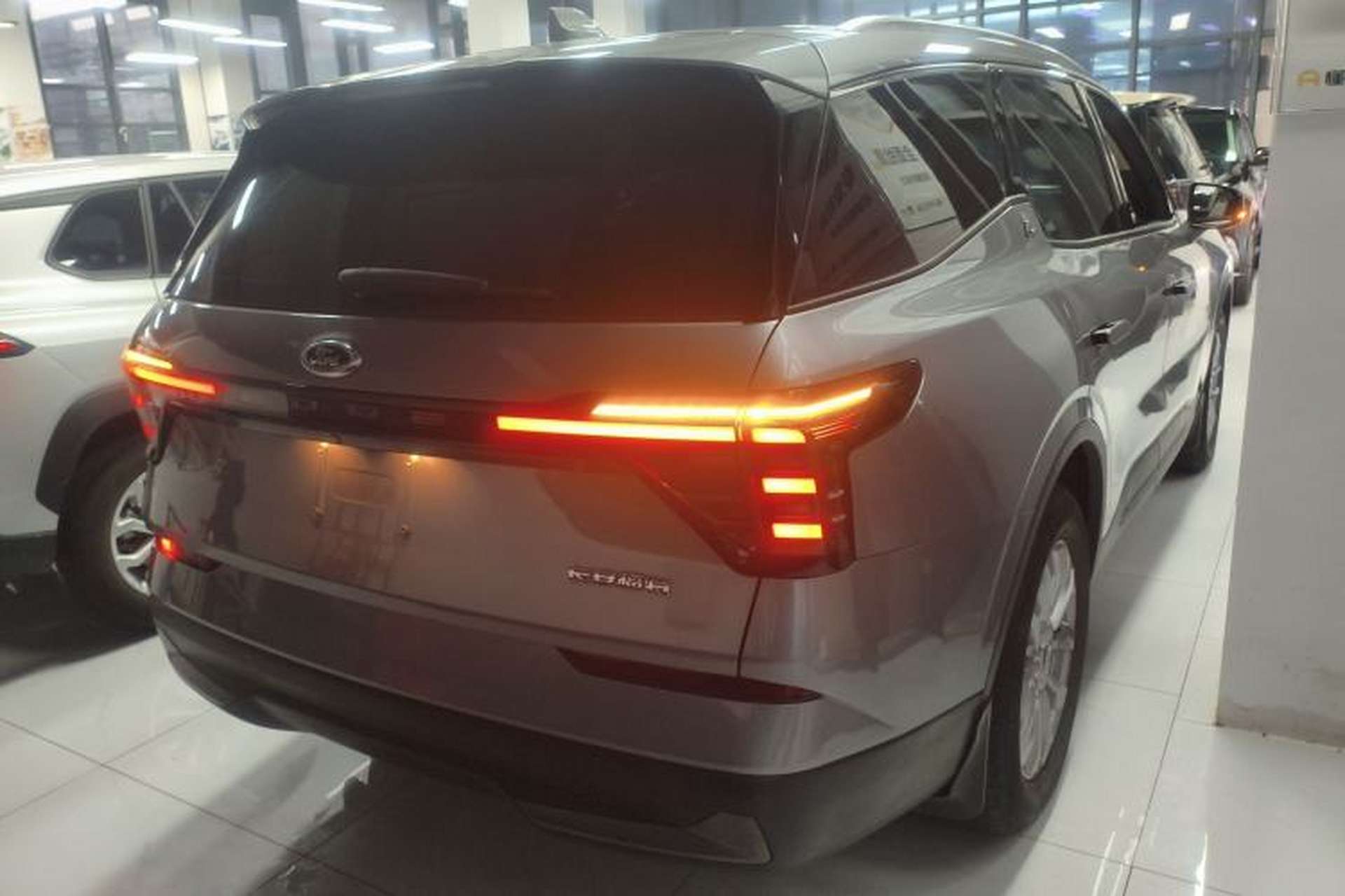 Used Ford Edge 2023 Ford Explorer L 2.0T EcoBoost Two-Wheel Drive 5-Seater Fashion Edition Rear Right 45 Deg