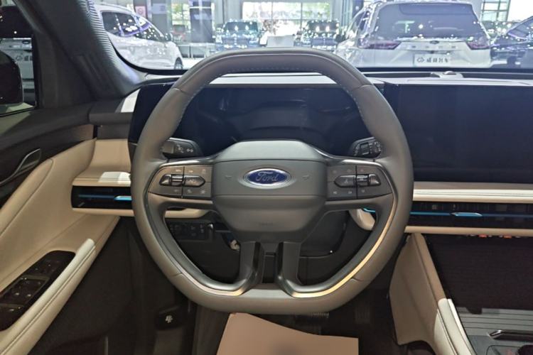 Used Ford Edge 2023 Ford Explorer L 2.0T EcoBoost Two-Wheel Drive 7-Seater Luxury Model Steering Wheel