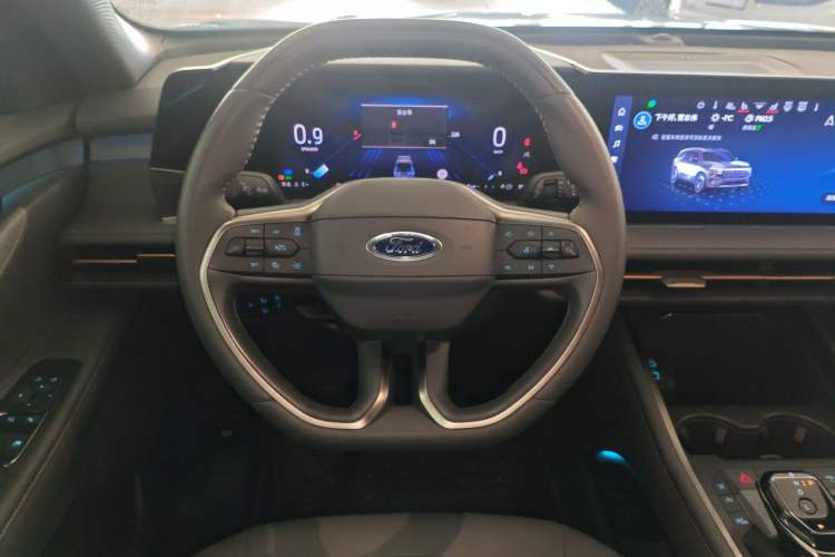 Used Ford Edge 2023 Ford Explorer L 2.0T EcoBoost Four-Wheel Drive 7-Seater Supreme Model Steering Wheel