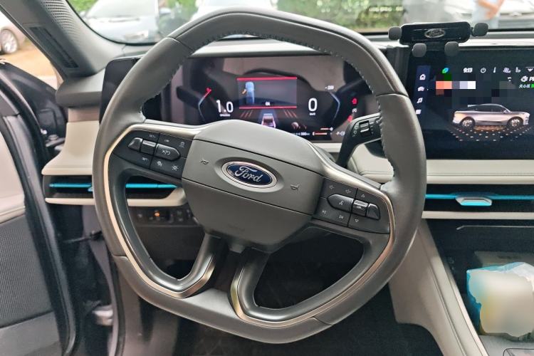 Used Ford Edge 2023 Ford Explorer L 2.0T EcoBoost Two-Wheel Drive 7-Seater Luxury Model Steering Wheel