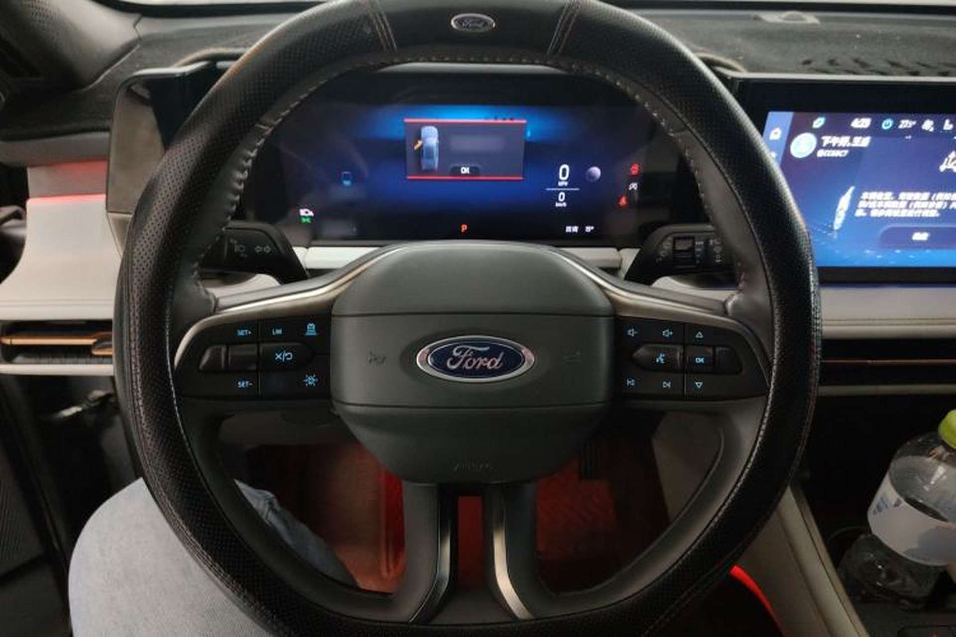 Used Ford Edge 2023 Ford Explorer L 2.0T EcoBoost Four-Wheel Drive 7-Seater Supreme Model Steering Wheel