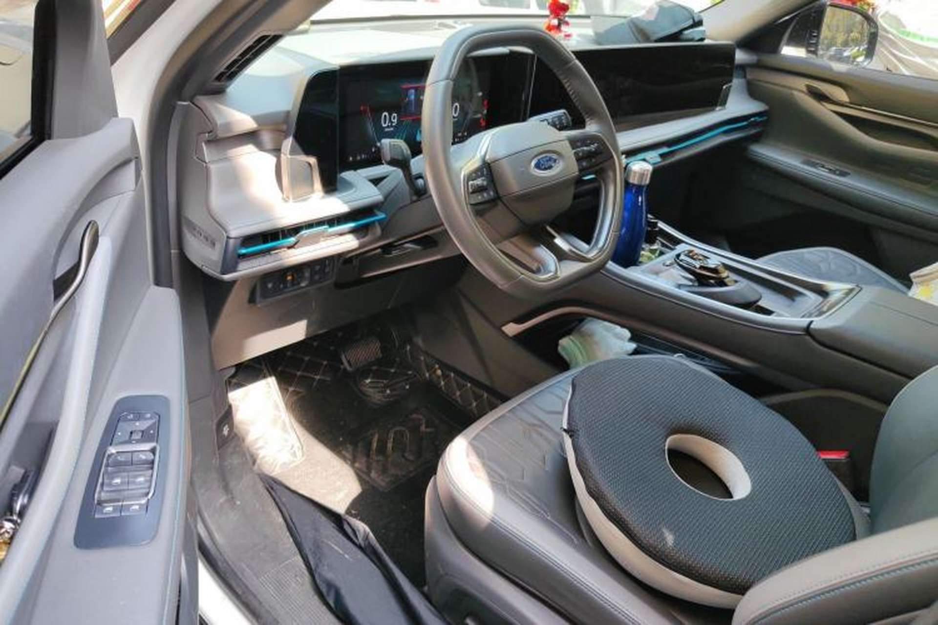 Used Ford Edge 2023 Ford Explorer L 2.0T EcoBoost Two-Wheel Drive 7-Seater Luxury Model Driver Seat