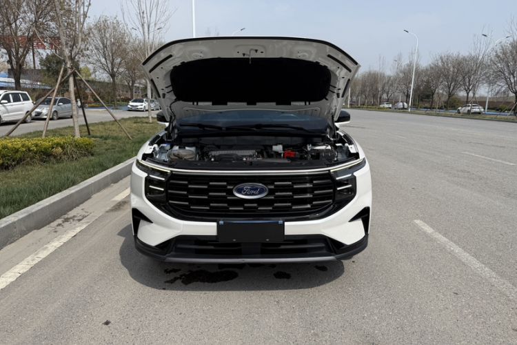Used Ford Edge 2023 Ford Explorer L 2.0T EcoBoost Two-Wheel Drive 7-Seater Luxury Model Engine Bay