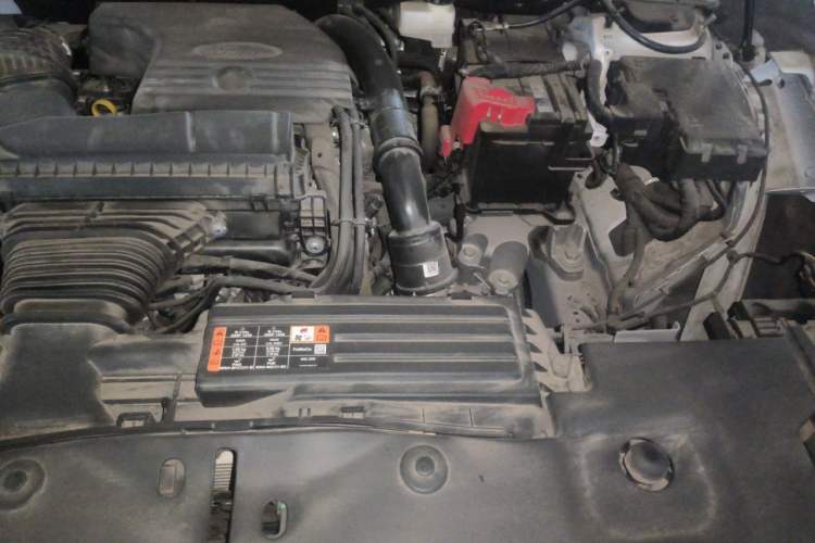 Used Ford Edge 2023 Ford Explorer L 2.0T EcoBoost Four-Wheel Drive 7-Seater Supreme Model Engine Bay Left