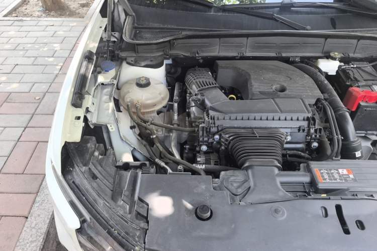 Used Ford Edge 2023 Ford Explorer L 2.0T EcoBoost Four-Wheel Drive 7-Seater Supreme Model Engine Bay Right