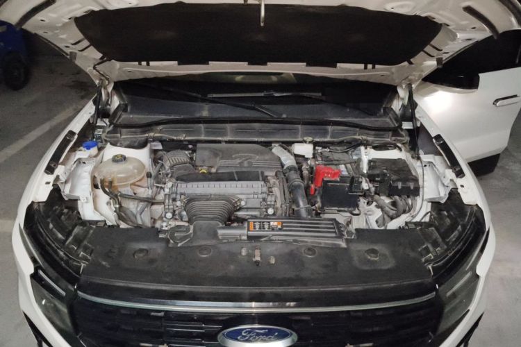 Used Ford Edge 2023 Ford Explorer L 2.0T EcoBoost Two-Wheel Drive 5-Seater Fashion Edition Engine Bay