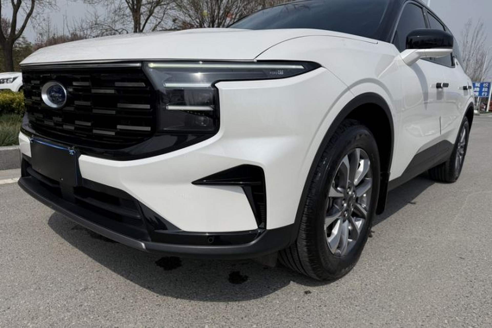 Used Ford Edge 2023 Ford Explorer L 2.0T EcoBoost Two-Wheel Drive 7-Seater Luxury Model Exterior 1