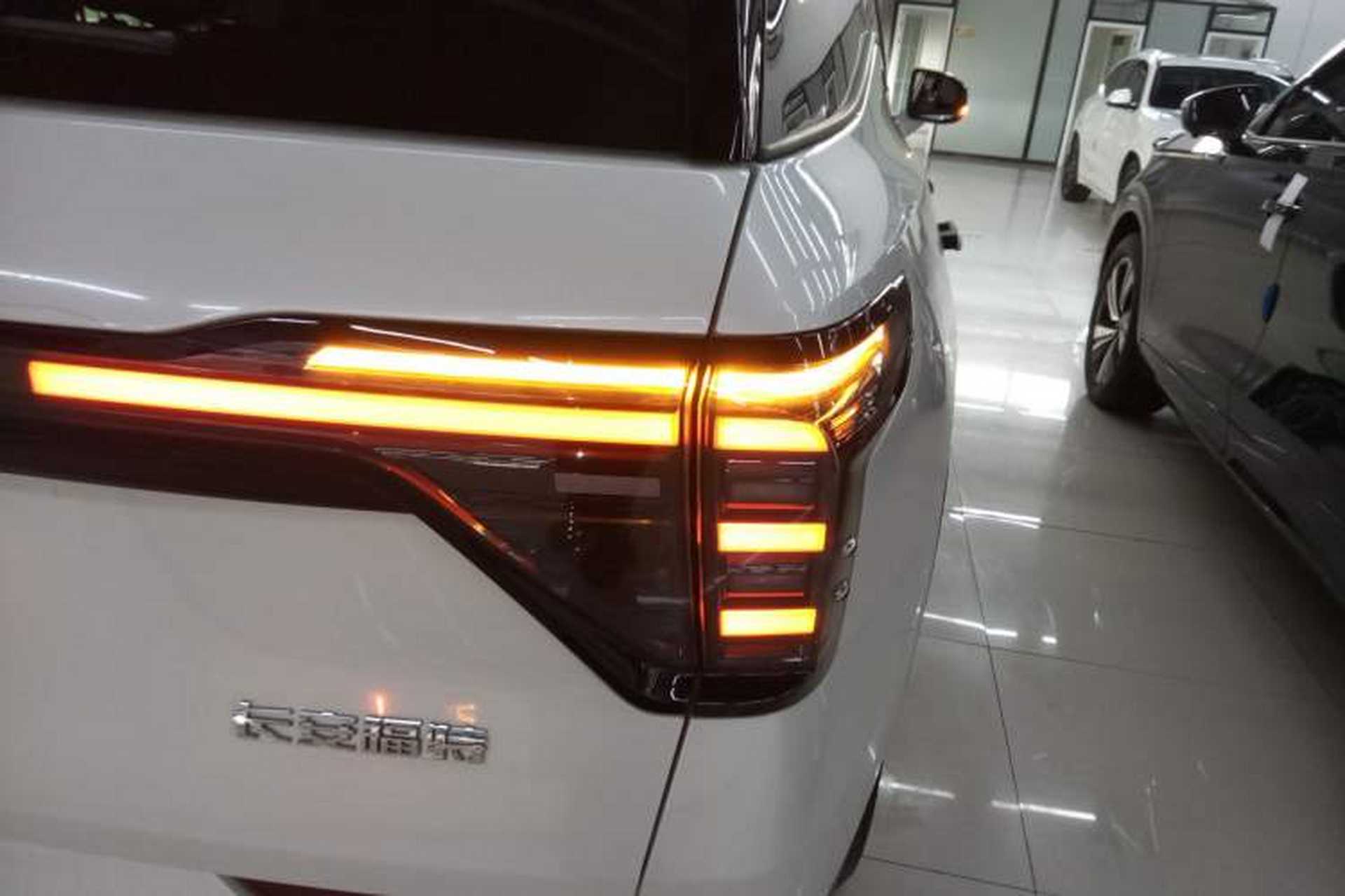 Used Ford Edge 2023 Ford Explorer L 2.0T EcoBoost Two-Wheel Drive 5-Seater Fashion Edition Exterior 3