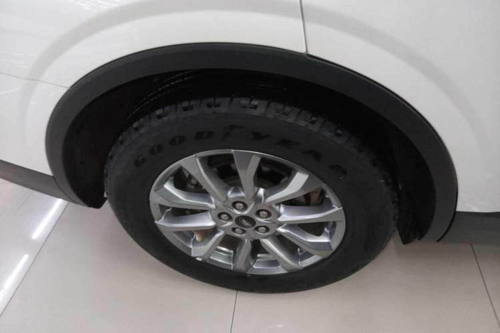 Used Ford Edge 2023 Ford Explorer L 2.0T EcoBoost Two-Wheel Drive 5-Seater Fashion Edition Exterior 5