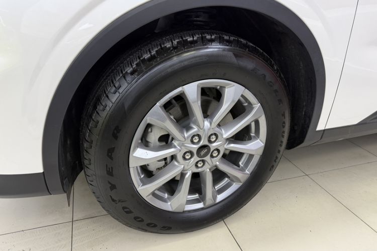 Used Ford Edge 2023 Ford Explorer L 2.0T EcoBoost Two-Wheel Drive 5-Seater Fashion Edition Exterior 8