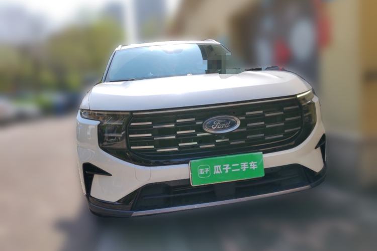 Used Ford Edge 2023 Ford Explorer L 2.0T EcoBoost Two-Wheel Drive 7-Seater Luxury Model Front