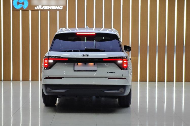 Used Ford Edge 2023 Ford Explorer L 2.0T EcoBoost Two-Wheel Drive 7-Seater Luxury Model Interior 5