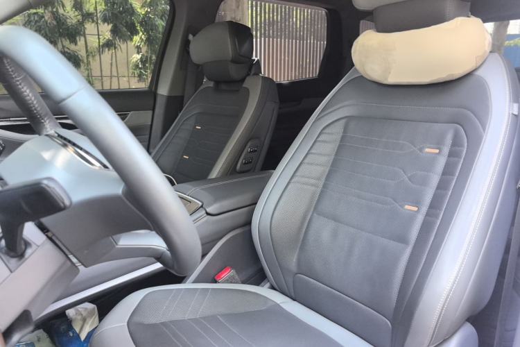 Used Ford Edge 2023 Ford Explorer L 2.0T EcoBoost Four-Wheel Drive 7-Seater Supreme Model Left Front Seat