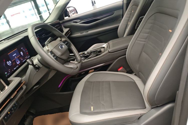 Used Ford Edge 2023 Ford Explorer L 2.0T EcoBoost Four-Wheel Drive 7-Seater Supreme Model Left Front Seat
