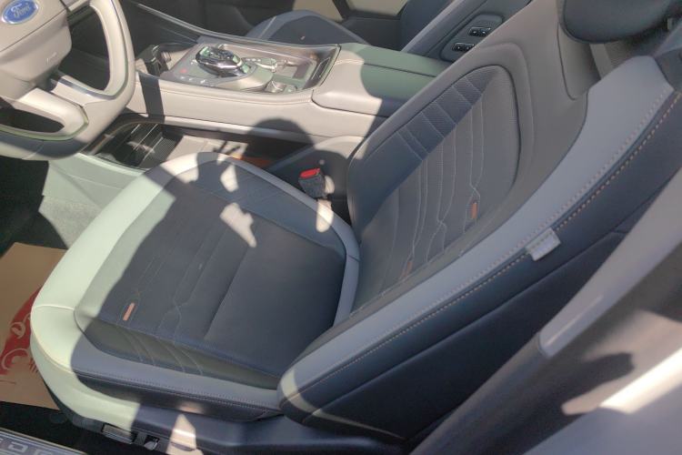 Used Ford Edge 2023 Ford Explorer L 2.0T EcoBoost Four-Wheel Drive 7-Seater Supreme Model Left Front Seat