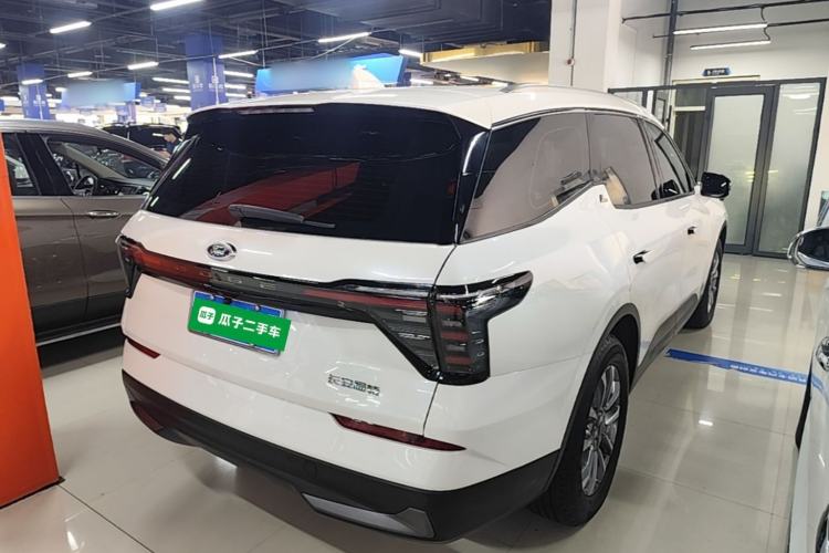 Used Ford Edge 2023 Ford Explorer L 2.0T EcoBoost Two-Wheel Drive 7-Seater Luxury Model Rear Right 45 Deg