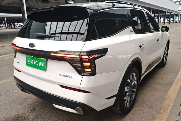 Used Ford Edge 2023 Ford Explorer L 2.0T EcoBoost Four-Wheel Drive 7-Seater Supreme Model Rear Right 45 Deg
