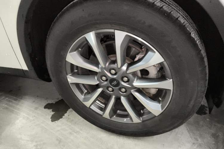 Used Ford Edge 2023 Ford Explorer L 2.0T EcoBoost Two-Wheel Drive 7-Seater Luxury Model Right Front Wheel Hub