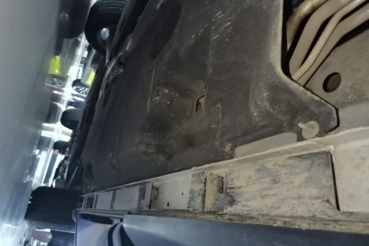 Used Ford Edge 2023 Ford Explorer L 2.0T EcoBoost Two-Wheel Drive 5-Seater Fashion Edition Right Side Sill