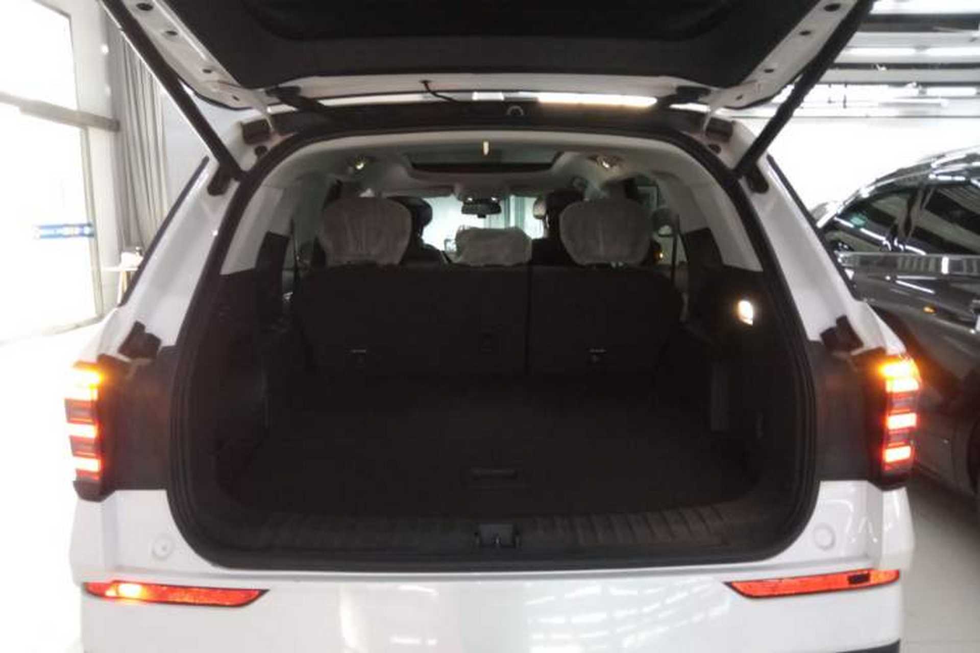 Used Ford Edge 2023 Ford Explorer L 2.0T EcoBoost Two-Wheel Drive 5-Seater Fashion Edition Trunk