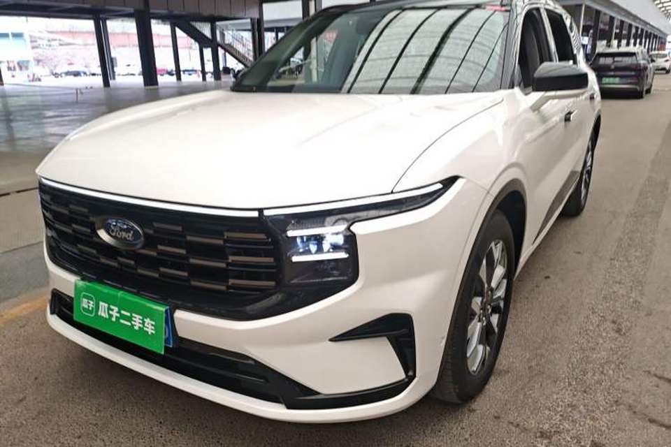 Ford Edge 2023