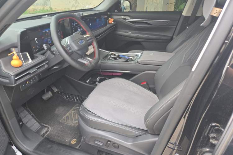 Used Ford Edge 2024 Ford Explorer L 2.0T EcoBoost Two-Wheel Drive 7-Seater Fashion Edition Left Front Seat