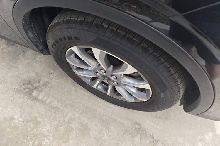 Used Ford Edge 2024 Ford Explorer L 2.0T EcoBoost Two-Wheel Drive 7-Seater Fashion Edition Right Front Wheel Hub