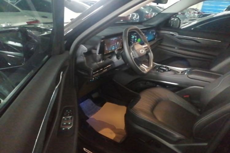 Used Ford Edge 2025 Ford Explorer L 2.0T EcoBoost E-Hybrid Two-Wheel Drive 7-Seater Luxury Model Driver Seat