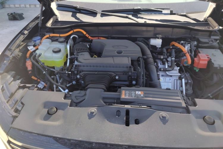 Used Ford Edge 2025 Ford Explorer L 2.0T EcoBoost E-Hybrid Four-Wheel-Drive 7-Seater Supreme Model Engine Bay