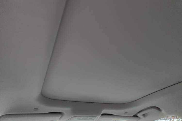Used Ford Edge 2025 Escape L 2.0T EcoBoost Two-Wheel Drive 7-Seater Luxury Model Headliner