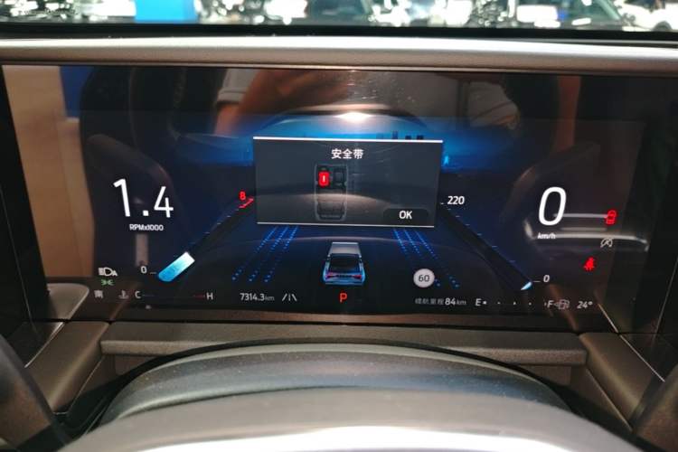 Used Ford Edge 2025 Escape L 2.0T EcoBoost Two-Wheel Drive 7-Seater Luxury Model Instrument Cluster