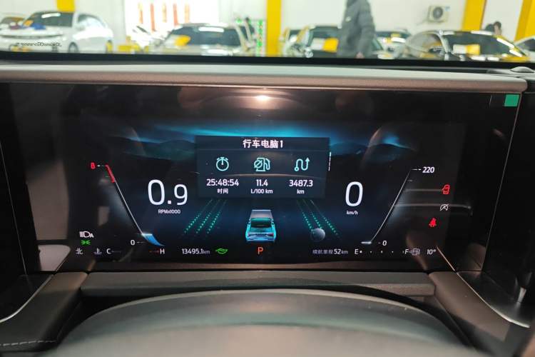 Used Ford Edge 2025 Escape L 2.0T EcoBoost Two-Wheel Drive 7-Seater Luxury Model Instrument Cluster